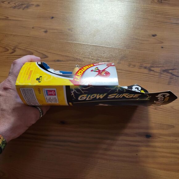 Heroes of Goo Jit Zu Sonic the Hedgehog Glow Surge Unstoppable Surge Knuckles - Picture 5 of 7